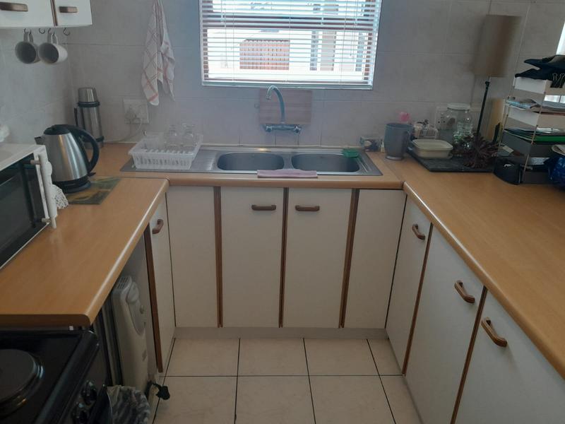 To Let 2 Bedroom Property for Rent in Durbanville Western Cape